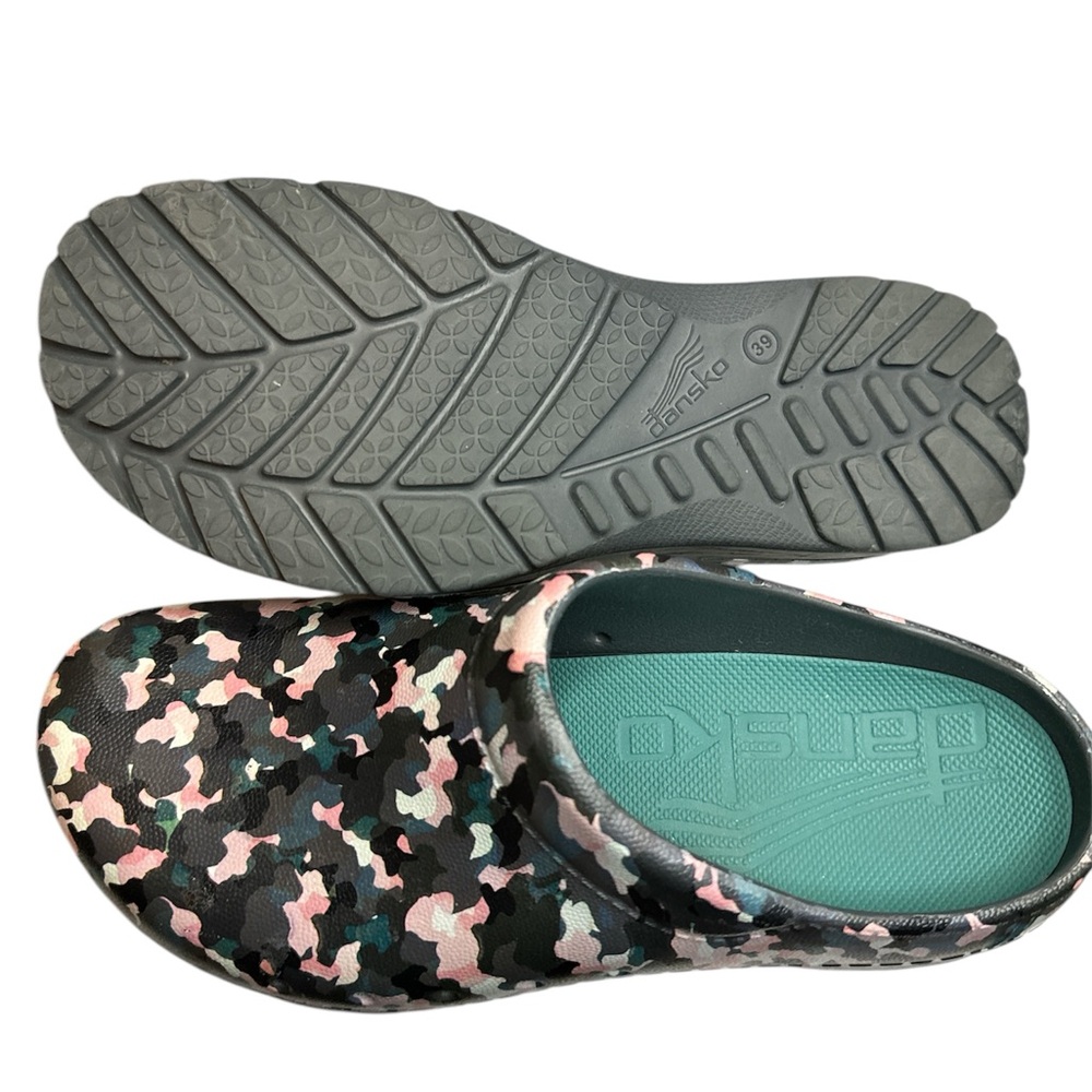 Dansko molded camo print clogs - Picture 4 of 5